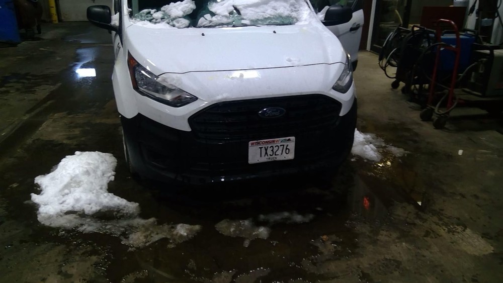 Used Floor Jack fits: 2020 Ford Transit connect  Grade A