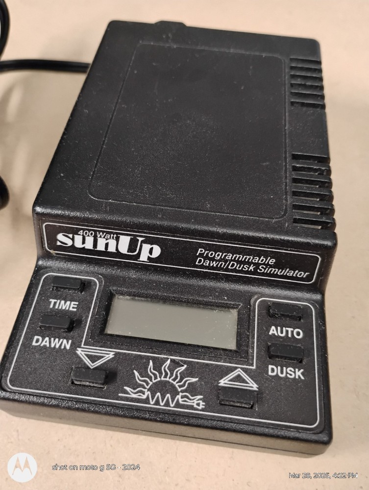VTG Sun Up TT02 400watt Programmable Dawn / Dusk Simulator - SunUp