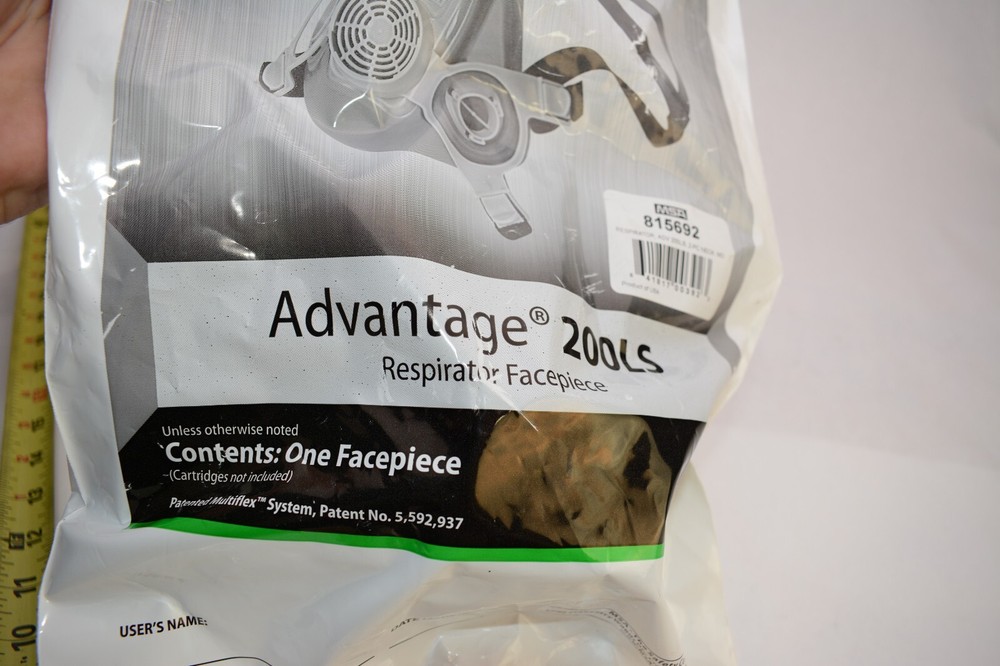 1pc Advantage 200 LS Respirator, with 2-Piece Neckstrap, Medium, Blue