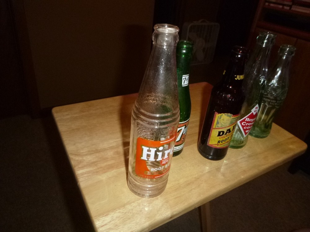 FIVE NICE VINTAGE POP BOTTLES