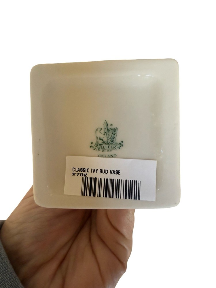 Belleek Classic Ivy Vase 7”