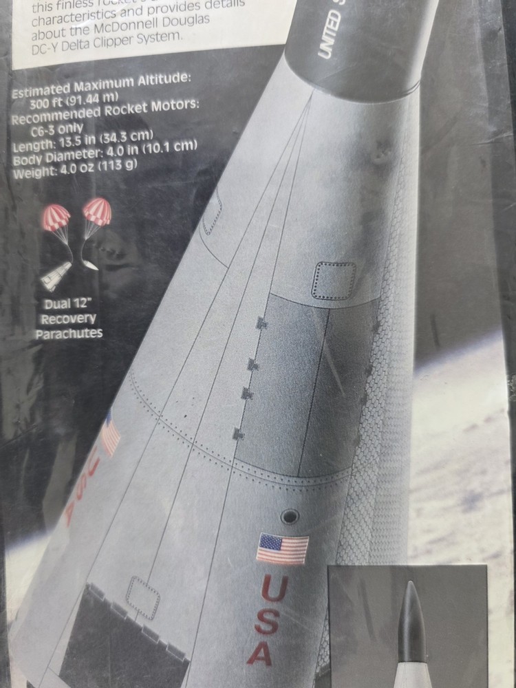 Quest Vintage Model Rocket DC-Y Space Clipper #3004