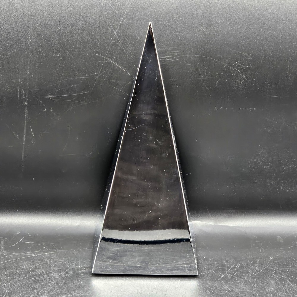 MCM Stainless Pyramid 10"
