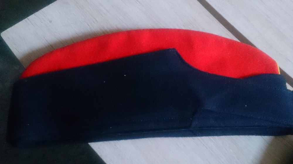 english military beret