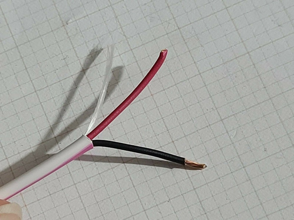 Carol E3032S 18/2C Control/Communications Cable Plenum White w/Pink Stripe/100ft