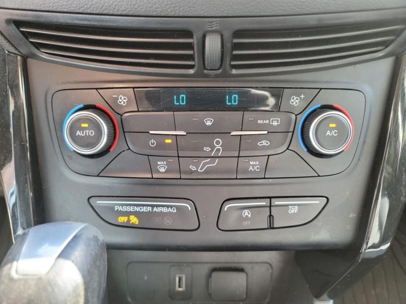 Temperature Control Front Automatic Temperature Control Fits 17 ESCAPE 2126322