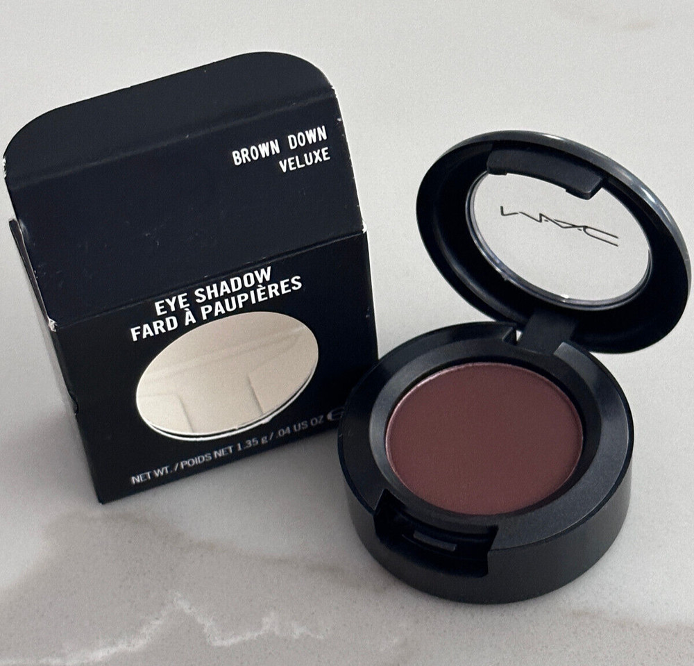 MAC Eye Shadow BROWN DOWN (Veluxe)