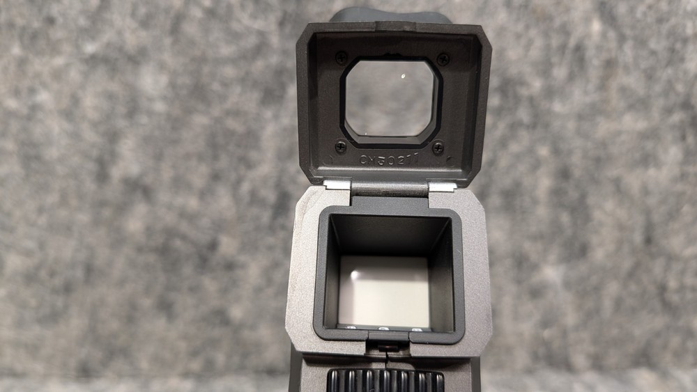 Magnavox VR8238BK01 Video Camera - Untested