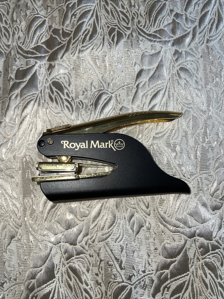 Royal Mark Embossing Tool in VGUC !