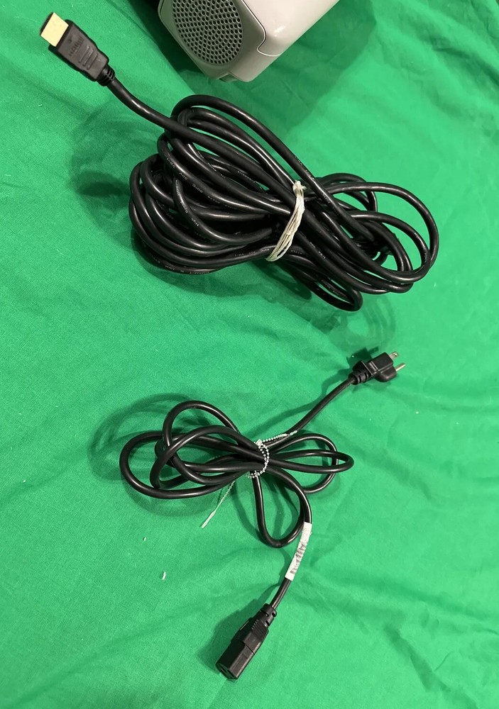 Epson POWERLITE 93 LCD Projector