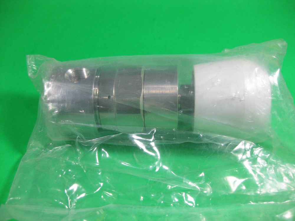 Tescom 30 PSIG Max Outlet Valve -- New --