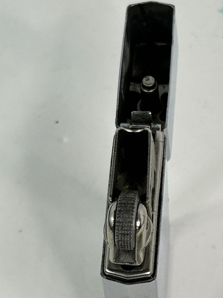 Vintage USS Frontier AD-25 Lighter