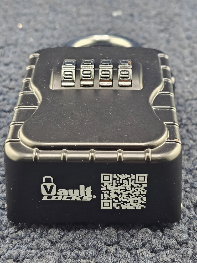 Vault Locks 3200 Lock Box Key Storage 4 Digit Combination Keysafe