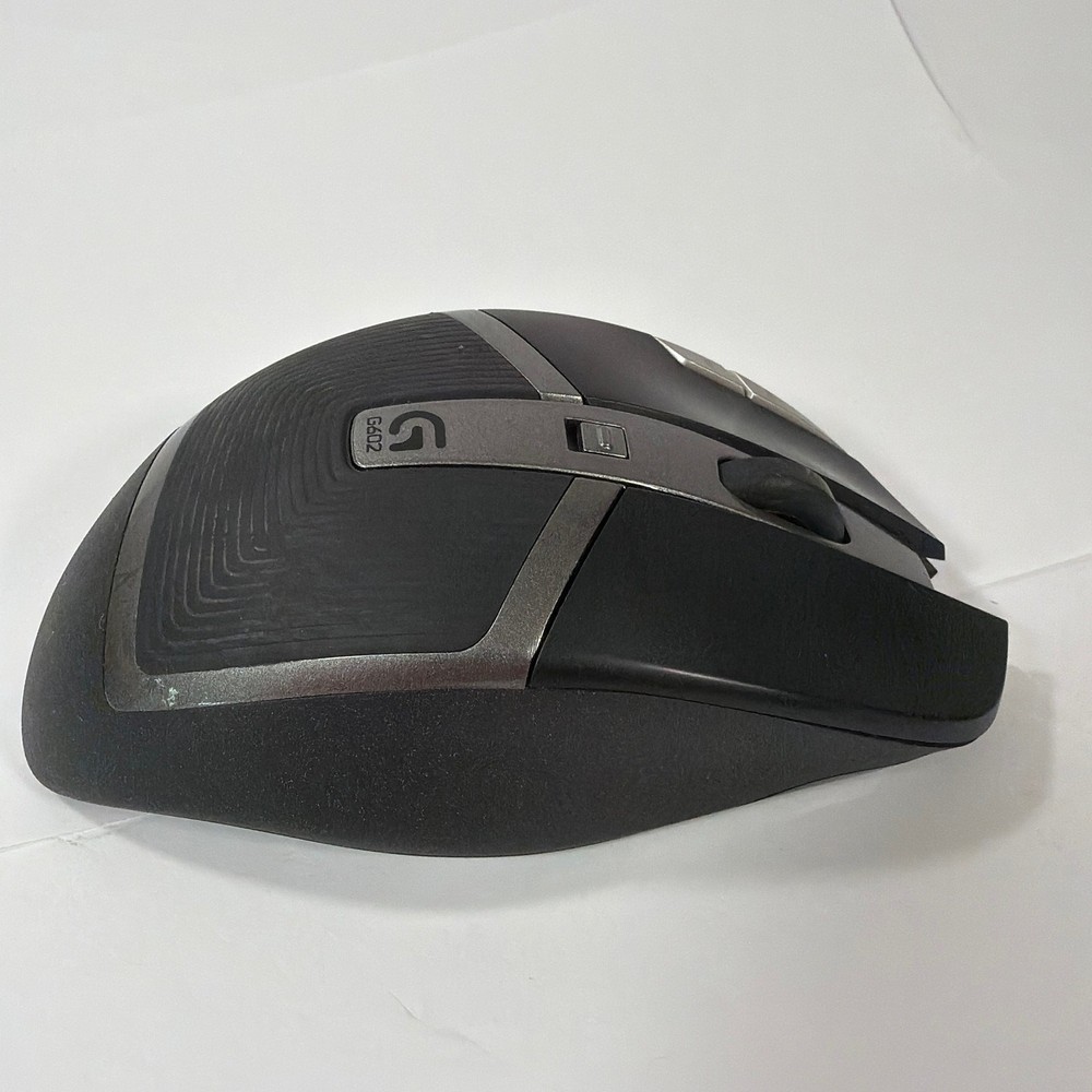 Logitech G602 Wireless Gaming Mouse Black Powers On No USB Receiver