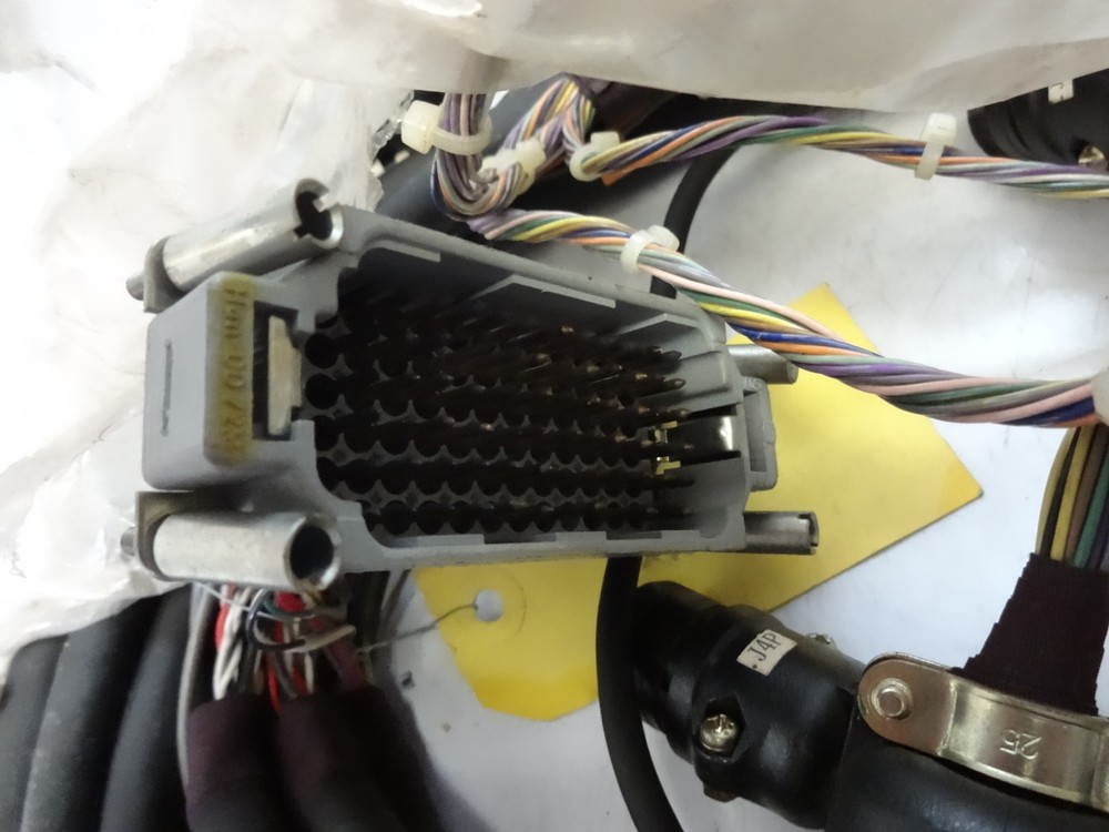 Ge Fanuc Robot A660-8008-T304 Cable New