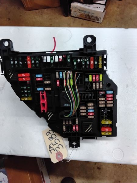 528I 2012 Fuse Box Cabin 643063