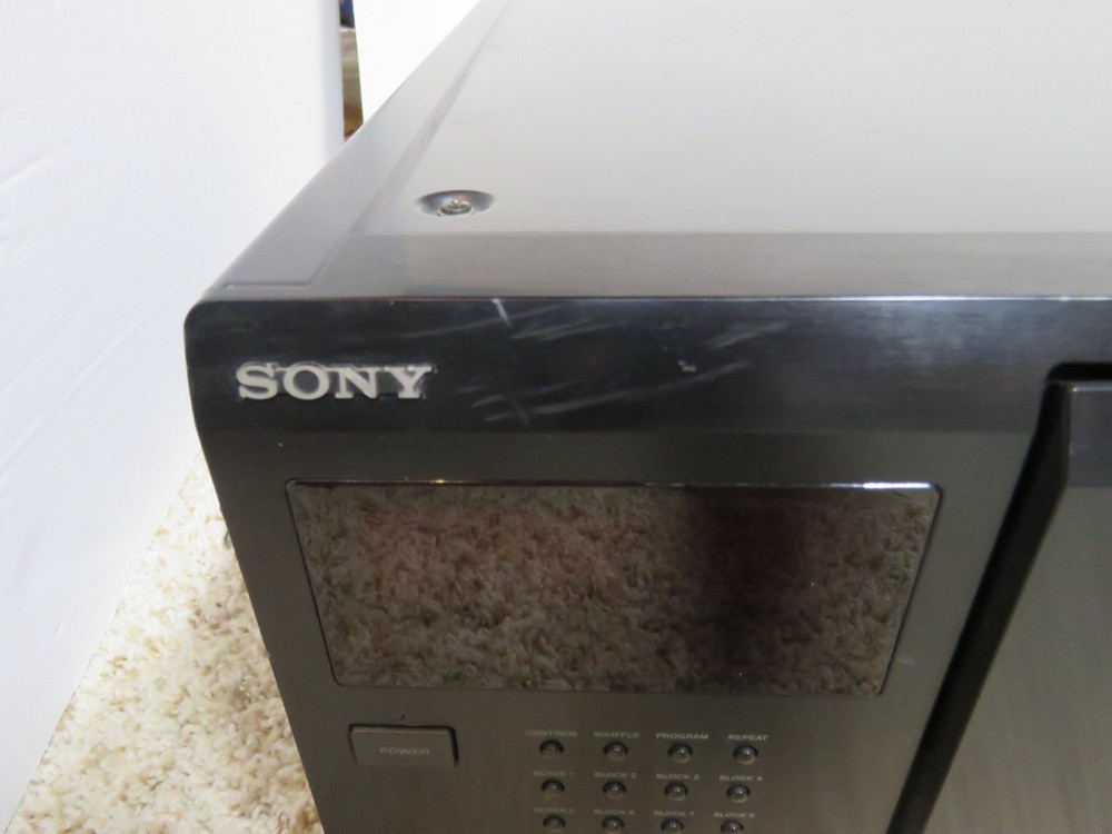 SONY CDP-CX255 Mega Storage 200 Compact Disc Player CD Player Tested Works