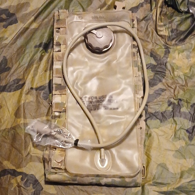 Eagle Industries 100oz Multicam Hydration Pack 8465-01-575-3360