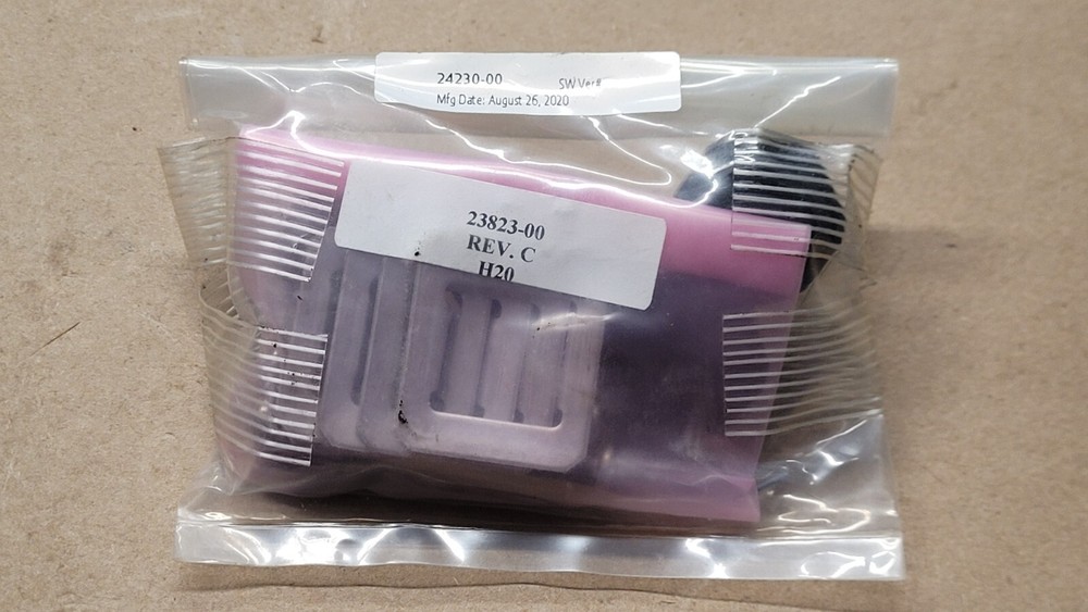 Emerson / Rosemount 24230-00 Analyzer Hardware Kit Hole Plug & Gland Fitting