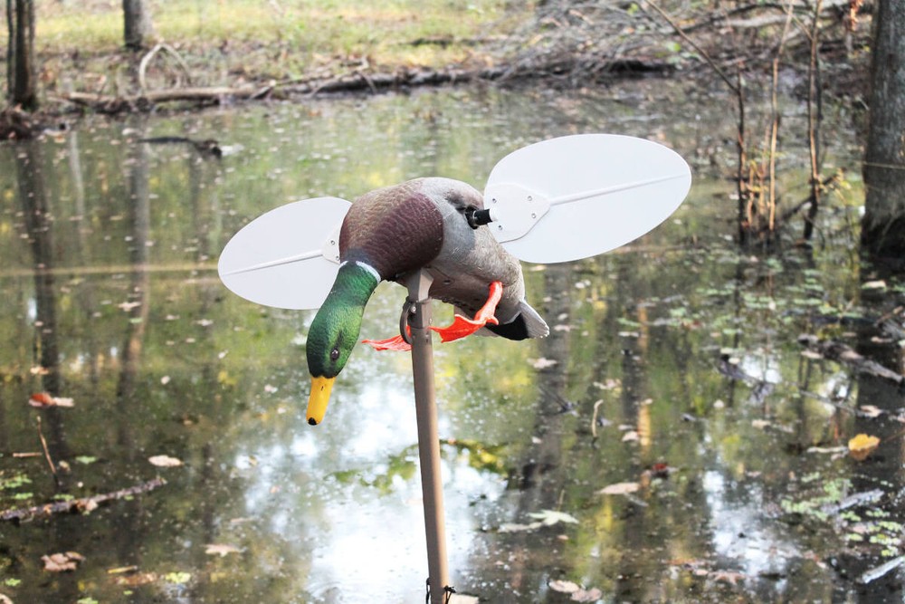 Mojo Outdoors Mallard Drake Decoy Remote