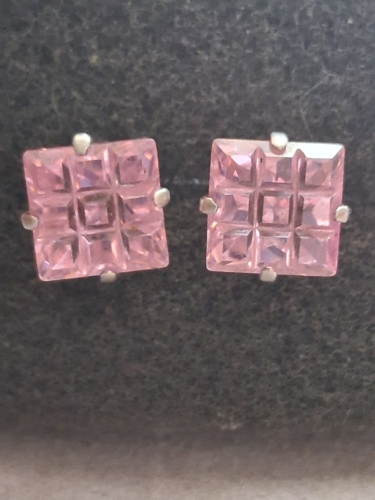 Sterling silver invisible cut pink stone grid pattern stud earrings, prong set