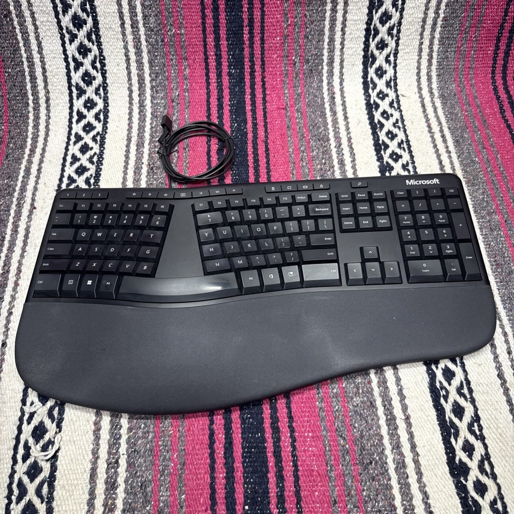 Microsoft Keyboard 1878 Wired USB Ergonomic Wrist Rest Black - Tested