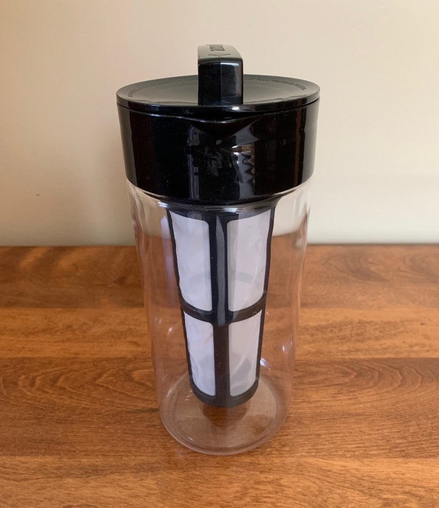 Takeya 1 Qt. Cold Brew Coffee Maker - Black