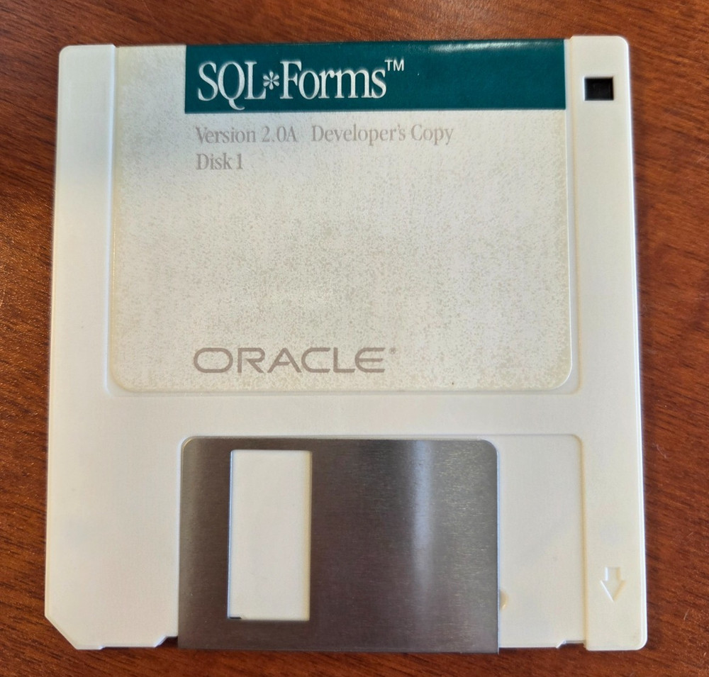 1987 Oracle Database Installation Software 3.5" Discs Total of 11 Discs