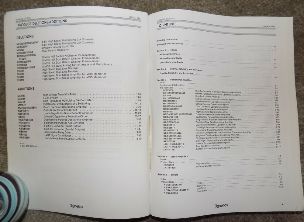 1982 Signetics Analog Data Manual Book Free Shipping