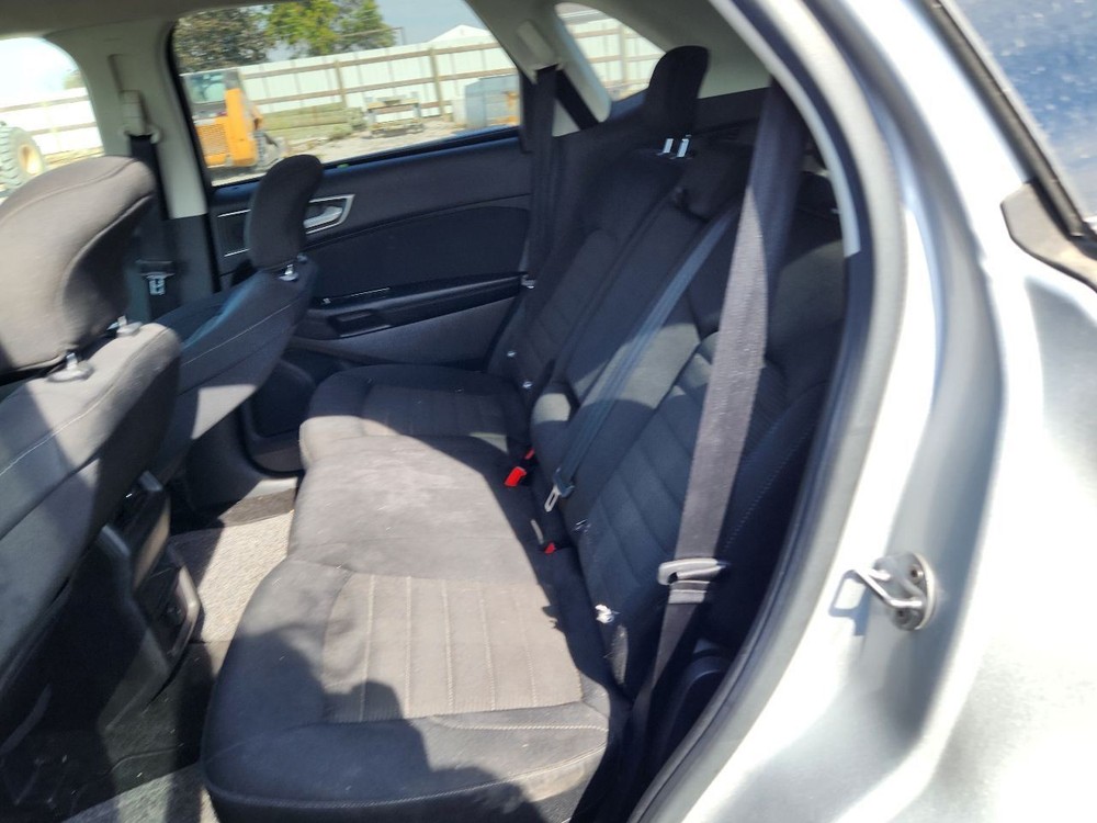 2016-2018 Ford Edge Center Dash Mounted 4.2" Display Screen