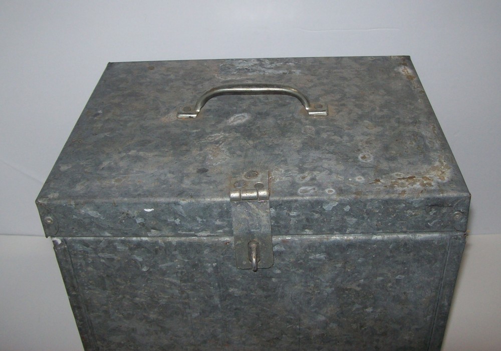 Vintage Handmade GALVANIZED Metal Tool Box Toolbox Box, x