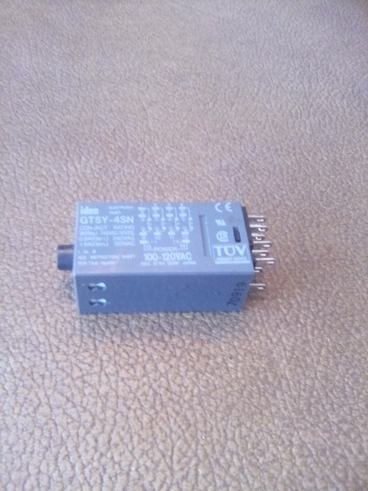 Idec Electronic Timer GT5Y-4SN 100-120VAC