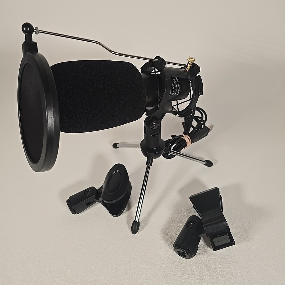 Pc Microphone w/Filter BL Model Mu28006 Includes USB & Mic Stand & Attachments