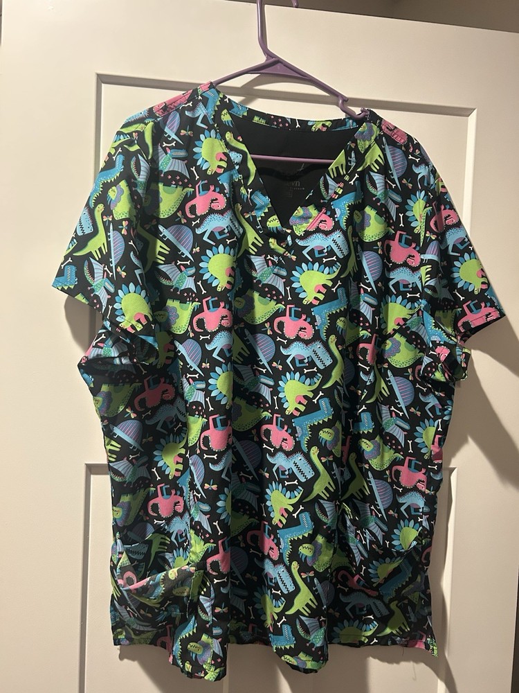 Woman’s XXL Dinosaur Scrub Top