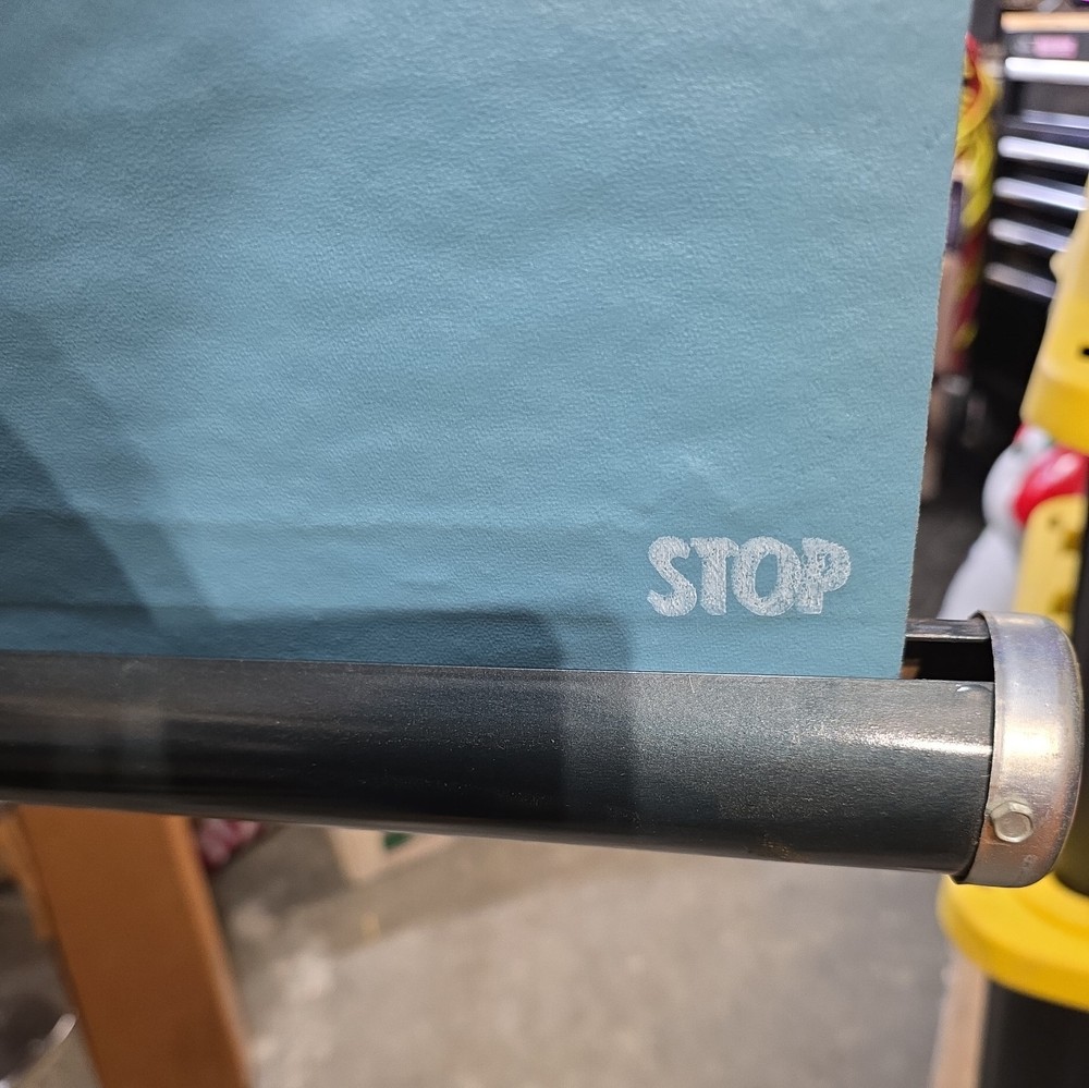 Vintage Da-Lite Comet Approx 40x48" Projection Screen EUC