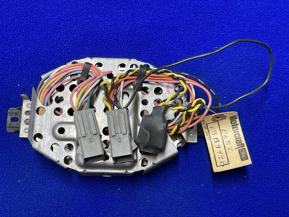 Ford Genuine NOS Amplifier E6SZ-18B849-B