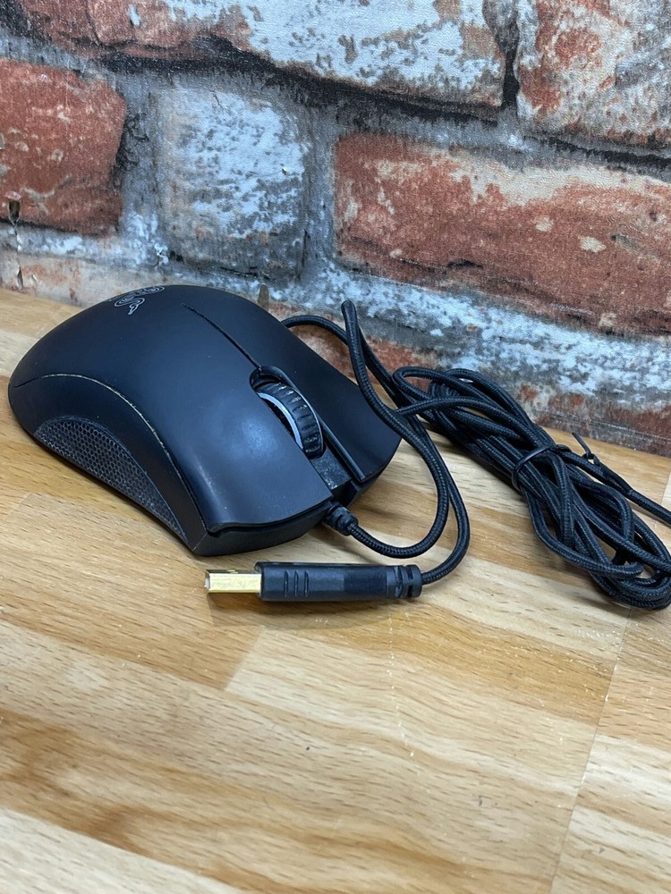 Razer DeathAdder Elite Wired Gaming Mouse