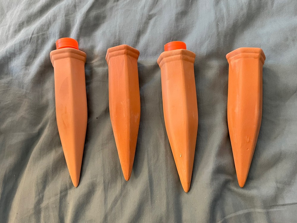 Garden’s Sister Watering Spikes
