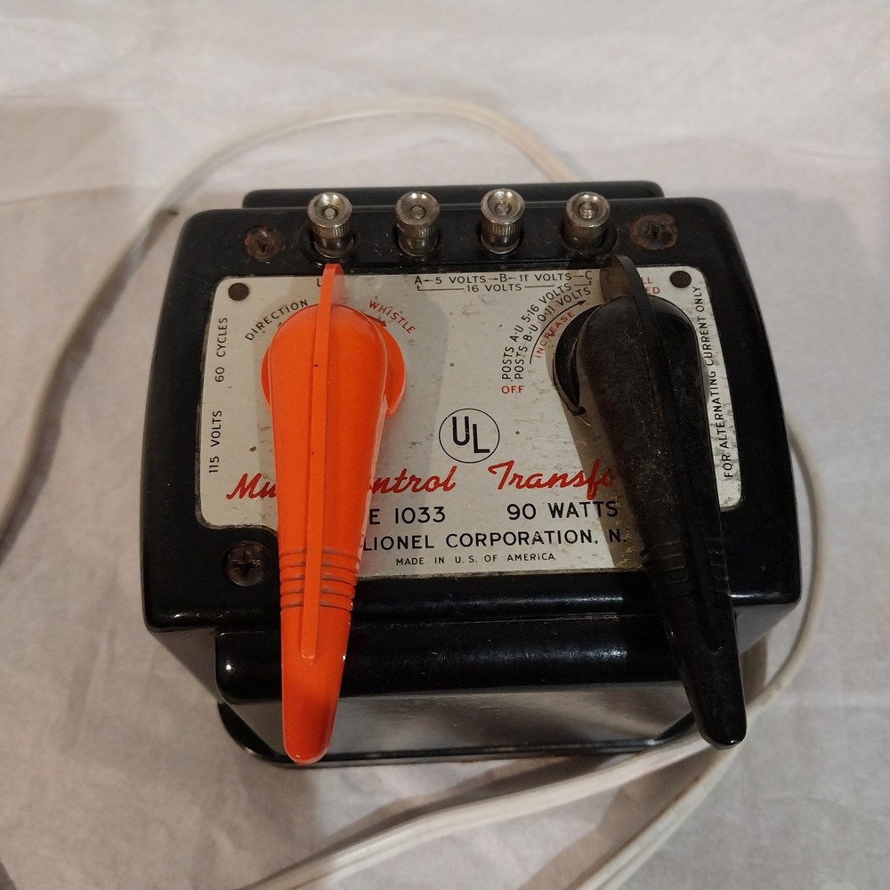 Vtg Postwar Lionel No. 1033 Multi-Control Transformer 90-Watts UNTESTED