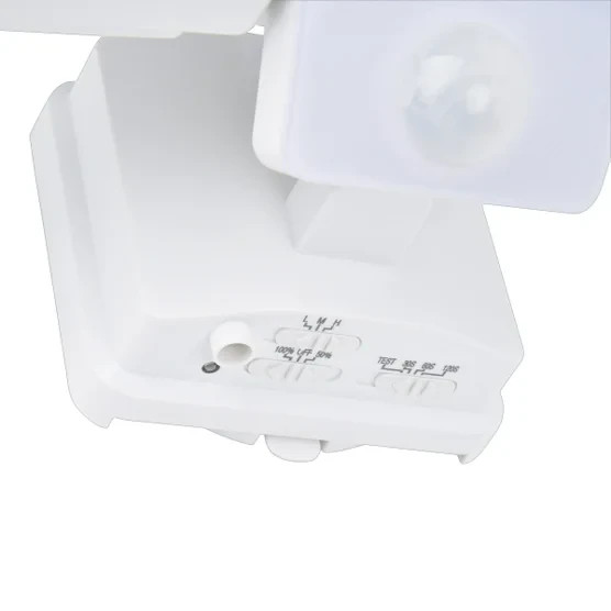 3-Pack Lutec Motion Activated Solar Security Light - Used in Great Condition