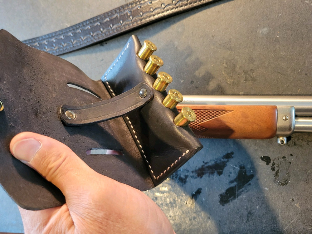 Custom Closed Leather Tip Out 4570 Shell Carrier For Belt