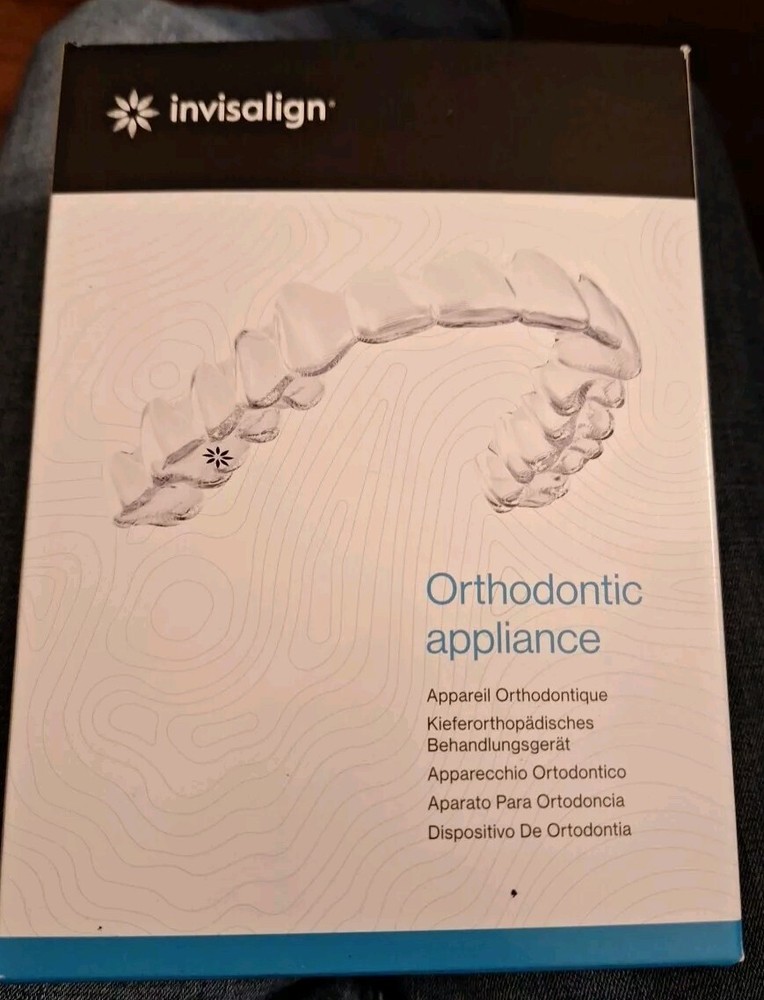 6 INVISALIGN Teeth Aligners Clear Braces Retainers, Arts & Craft Projects Only