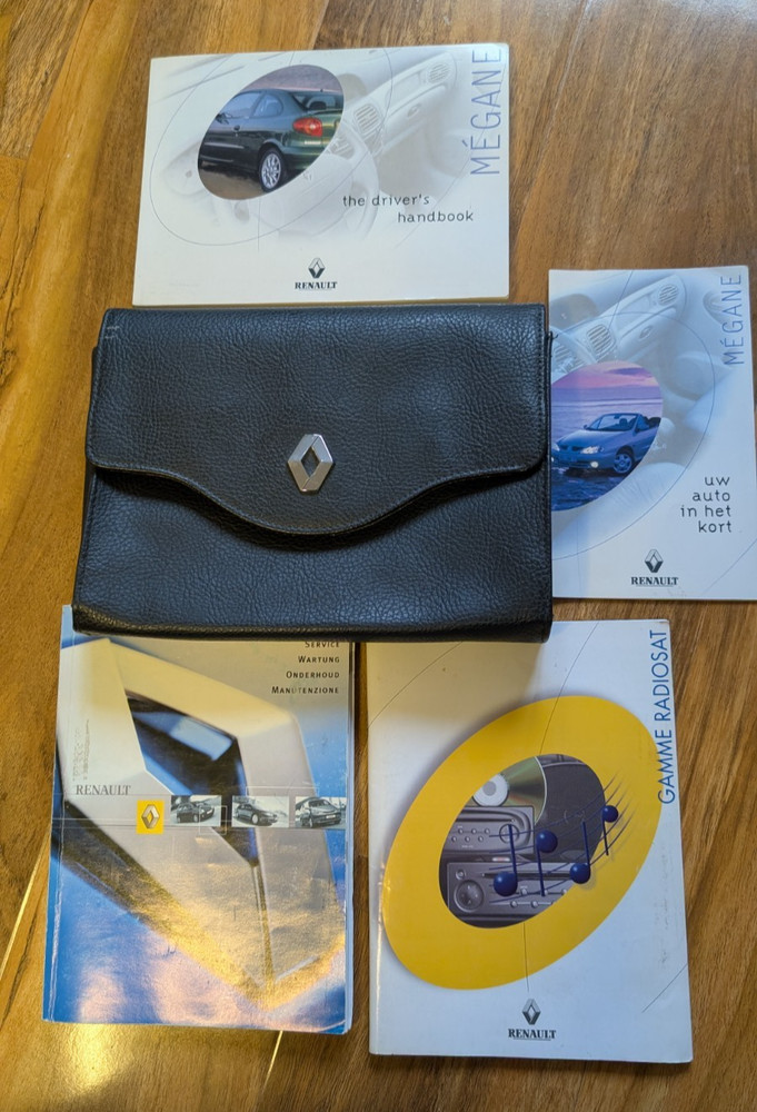 2001 Renault Megane Folder + Owners Manual