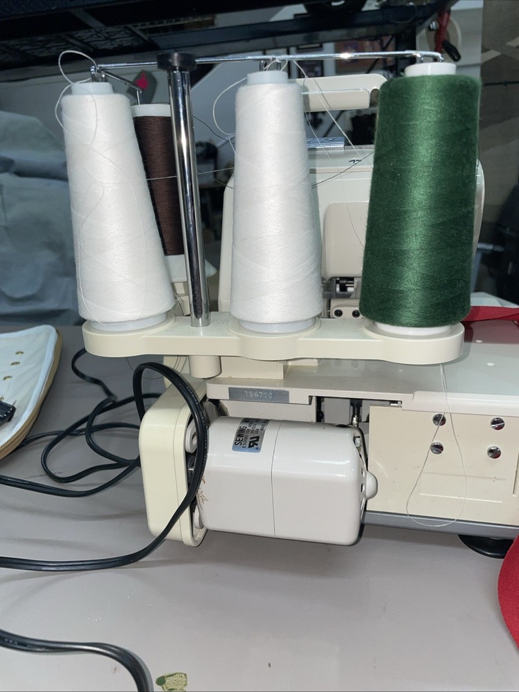 JC Penny Serger 7015A