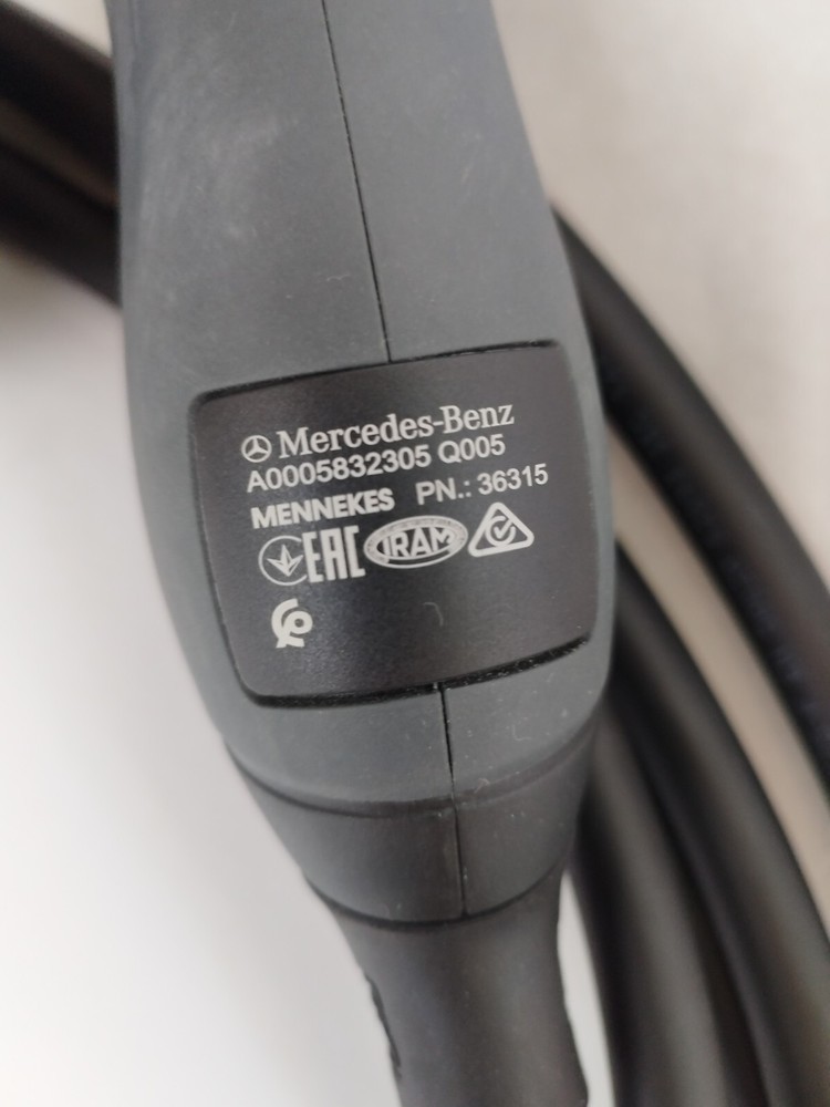 Original Mercedes Benz GLE 350de Charging Cable