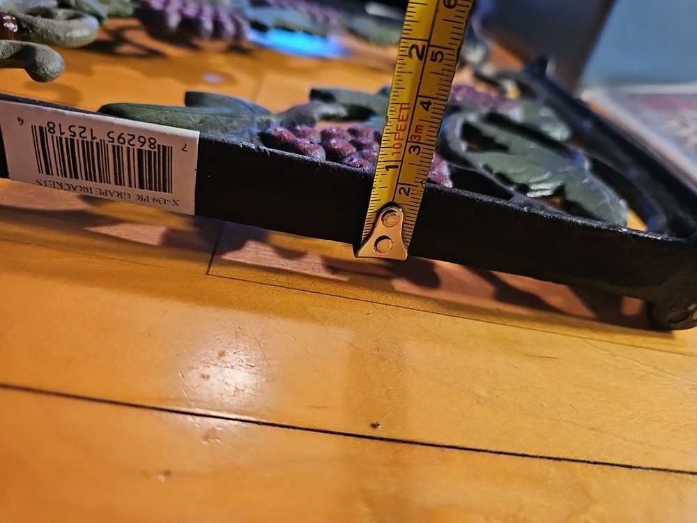 2 Heavy Cast Iron Shelf Bracket Grape Leaf Heavy Cast Iron