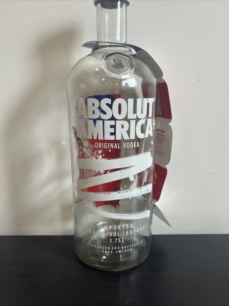 Absolut Vodka Limited Edition “America” 750 ML (EMPTY)￼
