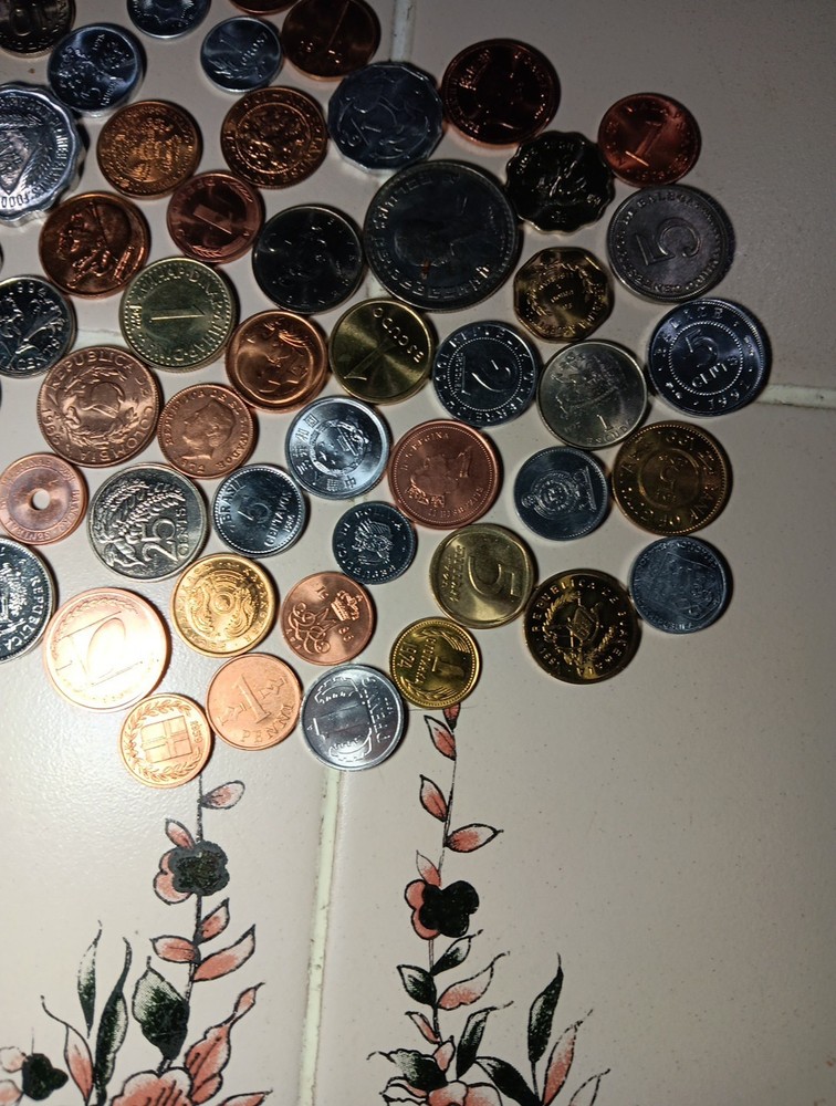 50 Different Coins from 50 Different Countries - Most Uncirculated
