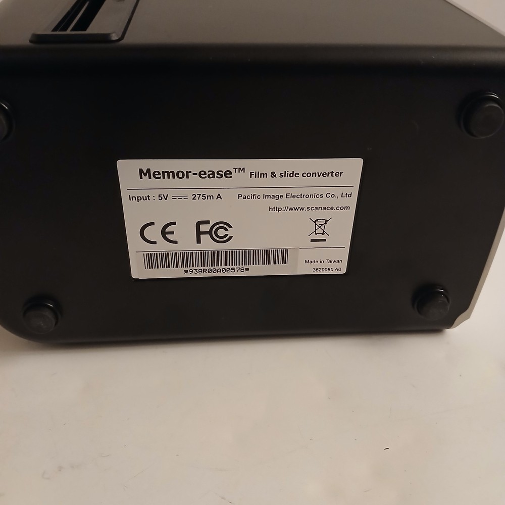 MEMOR-EASE 35mm DIGITAL CONVERTER USB No slide