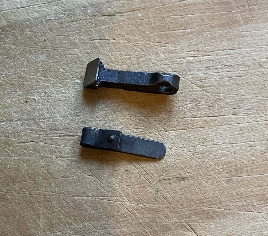 Unissued Lee Enfield No4 No5 Extractor & Extractor Spring Original New Old Stock